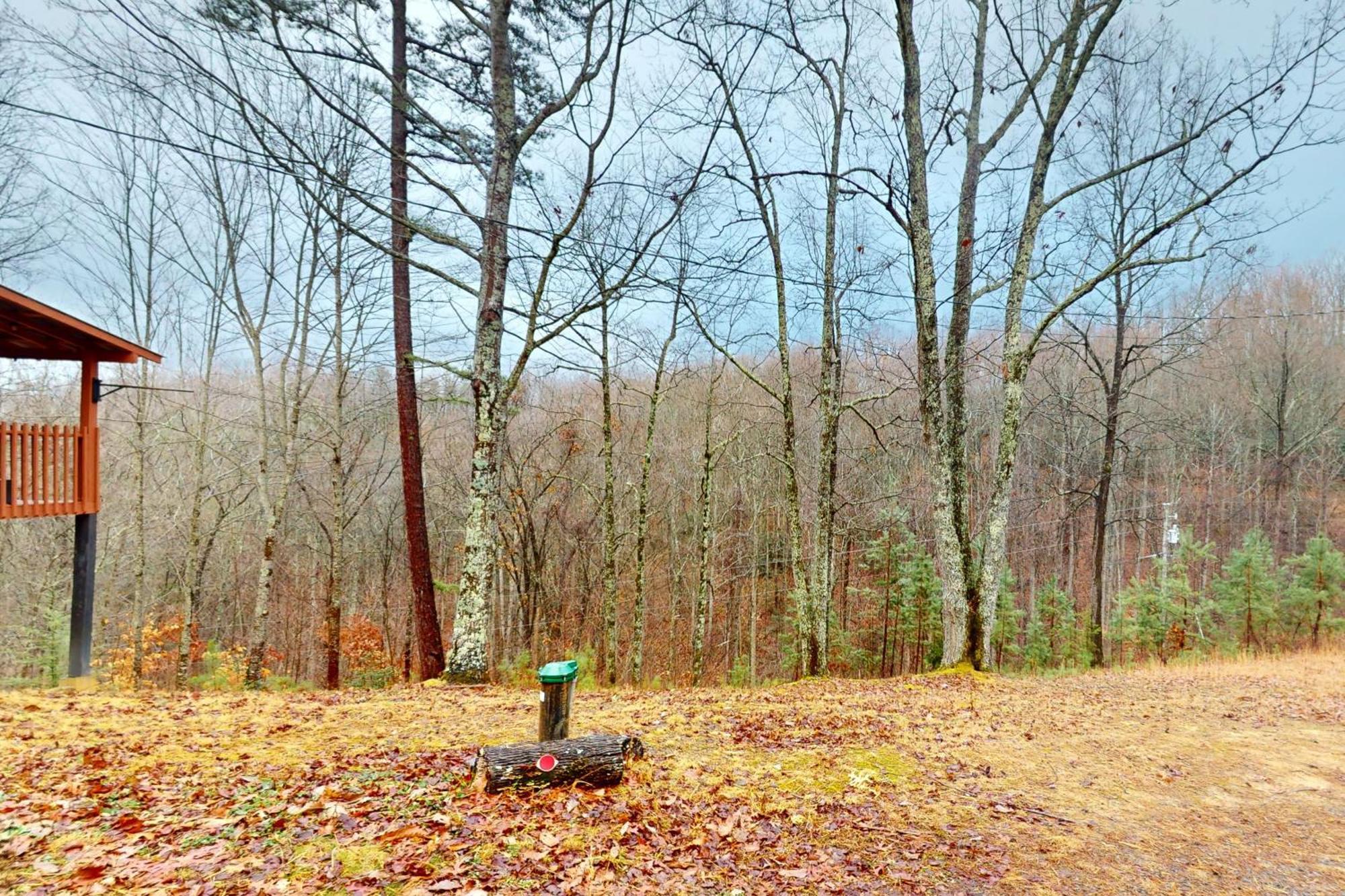 Cozy Cabin เซอเวียร์วีล ภายนอก รูปภาพ