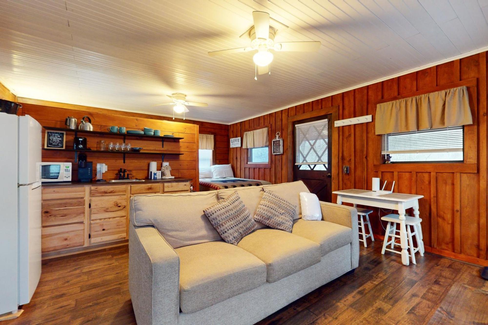 Cozy Cabin เซอเวียร์วีล ภายนอก รูปภาพ