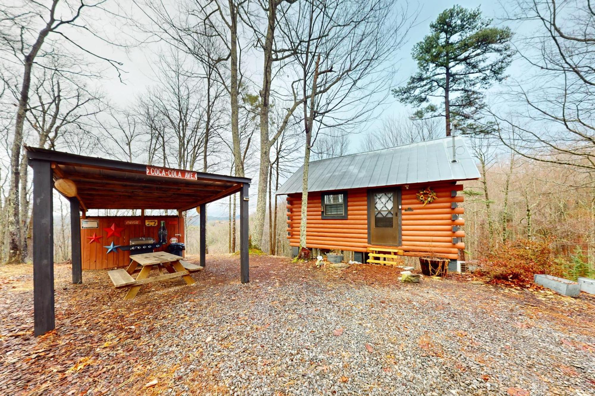 Cozy Cabin เซอเวียร์วีล ภายนอก รูปภาพ